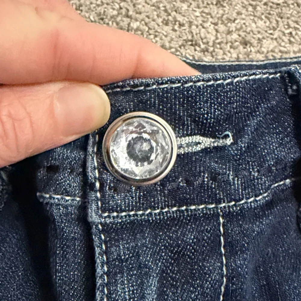 LA Idol size 5 bramuda shorts - Picture 9 of 12